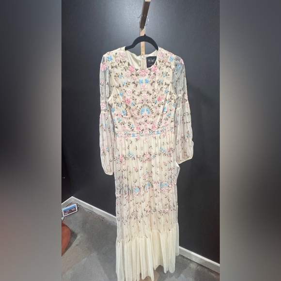 Mac Duggal 35111 Bishop Sleeve Embroidered Dress - Picture 6 of 9